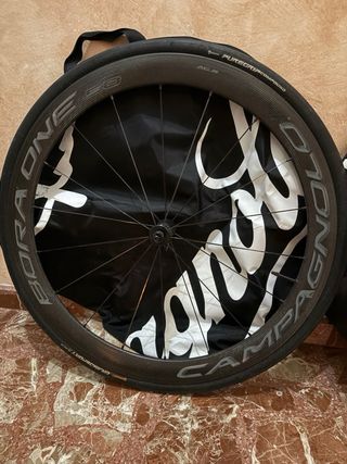 Ruedas Campagnolo Bora One 50