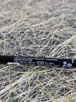 Lápis Olhos Preto Yves Rocher Waterproof