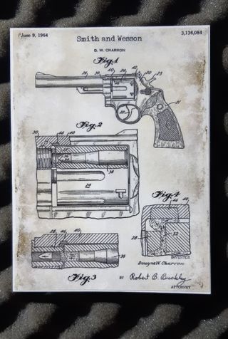 Planos Revolver - IMAN