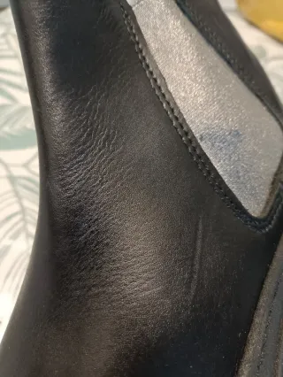 Scarponcini donna Alesya neri