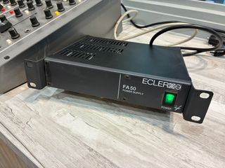 Mesa mezclas Ecler SCLAT 200vs
