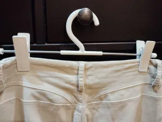 Pantalones de pana crema Mango