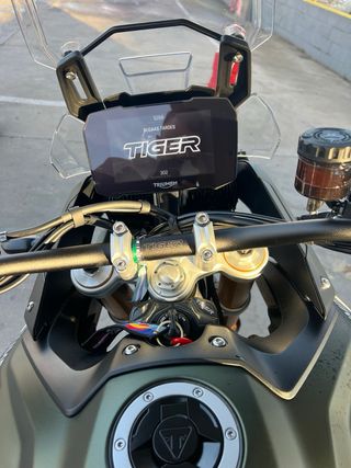 Triumph Tiger 900 Rally Adventure Moto