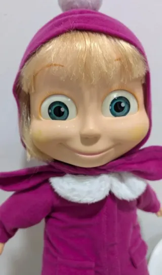 Muñeca Masha y Peluche Peppa Pig