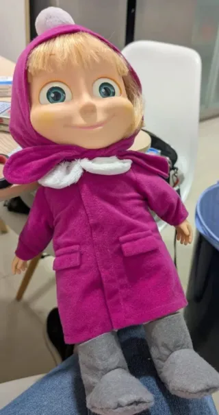 Muñeca Masha y Peluche Peppa Pig