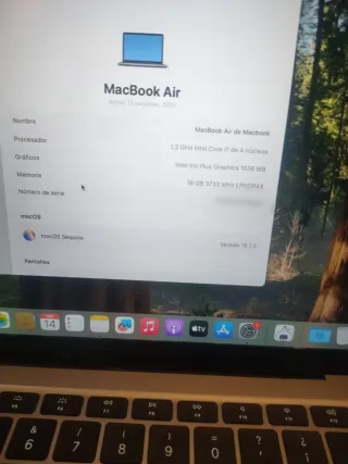 MacBook Air 2020 i7/16GB RAM/512 SSD