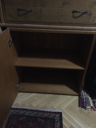 Mueble de almacenaje de madera