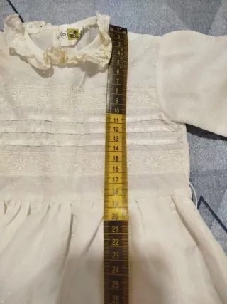 Faldón antiguo de Bautizo/Cristiana