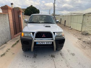 Mitsubishi Montero 2003
