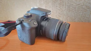 Cámara Canon 4000D + Accesorios