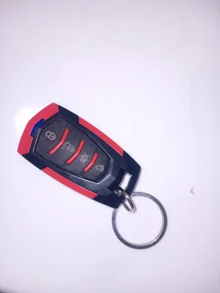 4 mandos de coche 5 € cada uno