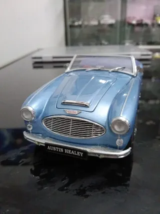 Kyosho 1/18 Austin Healey