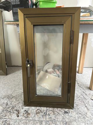 Ventana aluminio con cristal