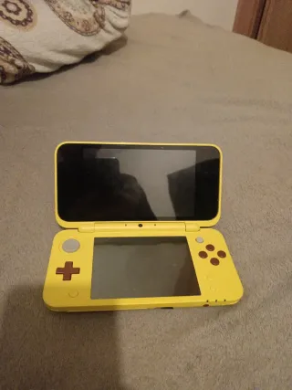 Nintendo 2DS XL Edición Pikachu