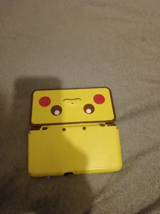Nintendo 2DS XL Edición Pikachu