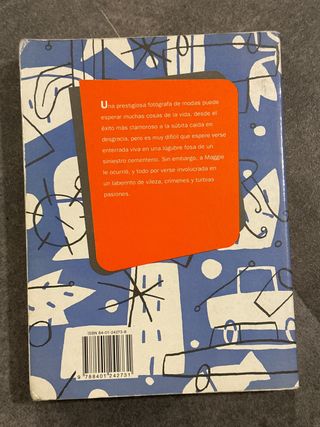 Libro Pálida como la Luna - Mary Higgins Clark