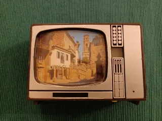 Televisor Vintage Años 70