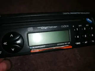 Rádio Blaupunkt Modena RD 148