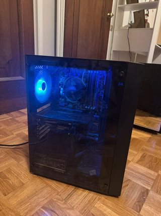 PC Gaming Nero con LED Blu