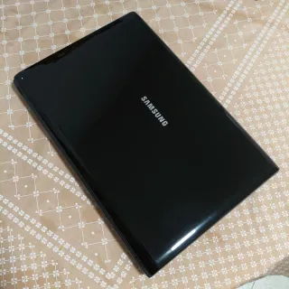 Portátil Samsung NP-R522 para piezas o reparación.