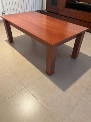 Mesita de salón de madera