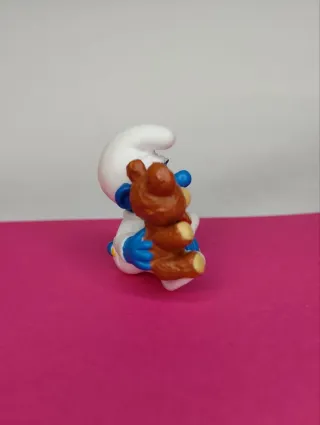 20205 Puffo bebé con orsetto peluche