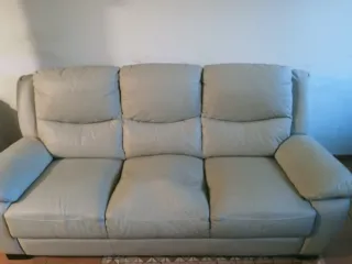 Sofá de piel beige 3 plazas + 1 plaza