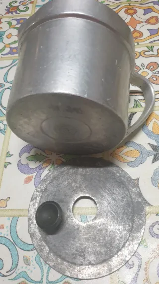 Leiteira Vintage Alumínio Fundido 45 Anos