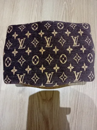 Pouf Poggiapiedi vintage restaurato