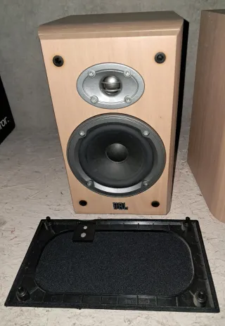 Pareja Altavoces JBL Balboa 10