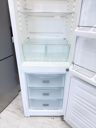 COMBI LIEBHERR 2MTS NOFROST A+++. ENVÍO