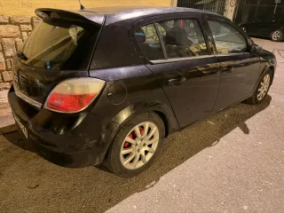 Opel Astra 2004
