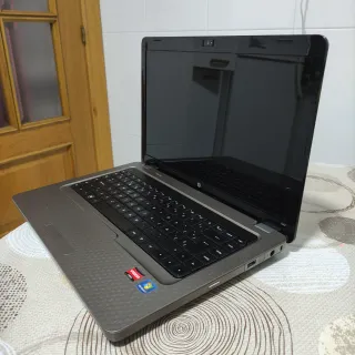 Portátil HP G62-B97ES para piezas o reparación.