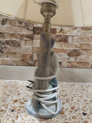 Lámpara de porcelana Miguel Requena