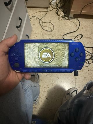 PSP Sony Azul con Cargador y Batería