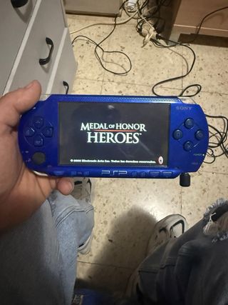 PSP Sony Azul con Cargador y Batería