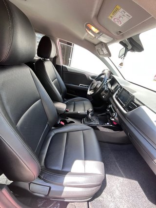 KIA Stonic 1.0 T-GDI  100cv BLACK EDITION