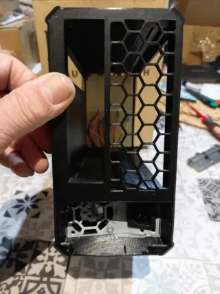 Chasis Mini PC con Fuente de Alimentación