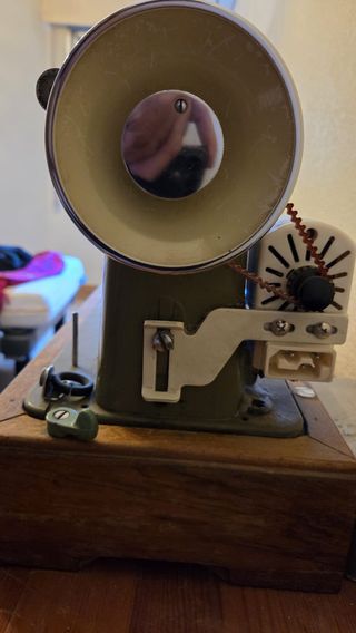 Máquina de coser Alfa Alfamatic