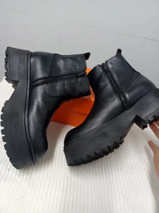 Botines negros plataforma