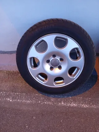 Llantas Audi 16 con neumáticos 205 55 16