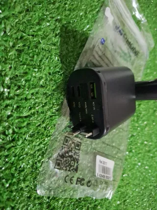 Cargador móvil Coche 5 en 1