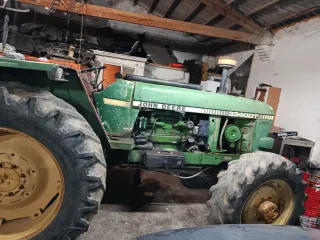 Tractor John Deere 3340DT