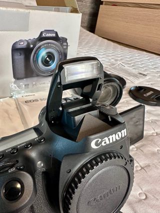 Canon EOS 90D + 2 lentes originales canon