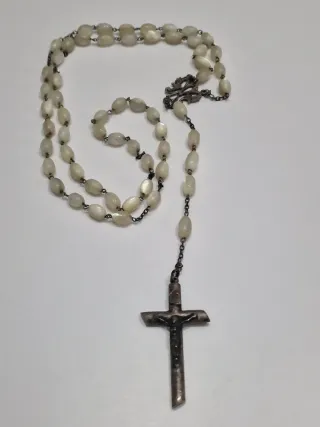 Rosario antiguo nácar y plata