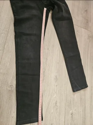 Pantalón vaquero Desigual negro