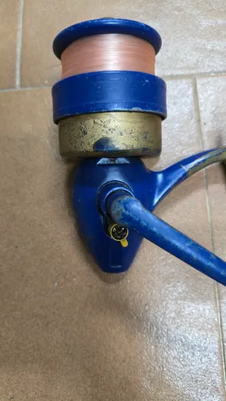 Carrete Pesca Vintage Azul y Dorado
