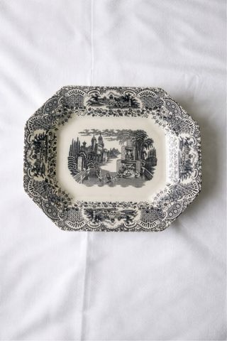 Plato La Cartuja 31x24