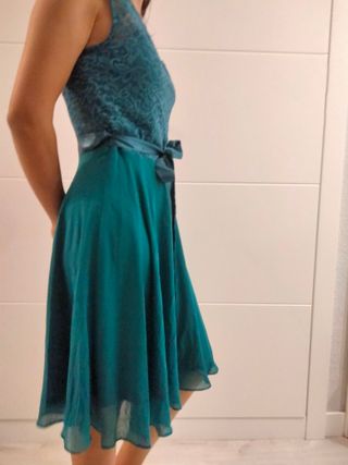 Vestido fiesta verde Talla 38
