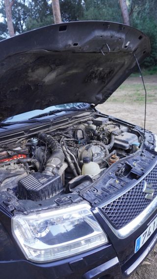 Suzuki Grand Vitara 4x4 LIMITED 1.9 DDIS !!